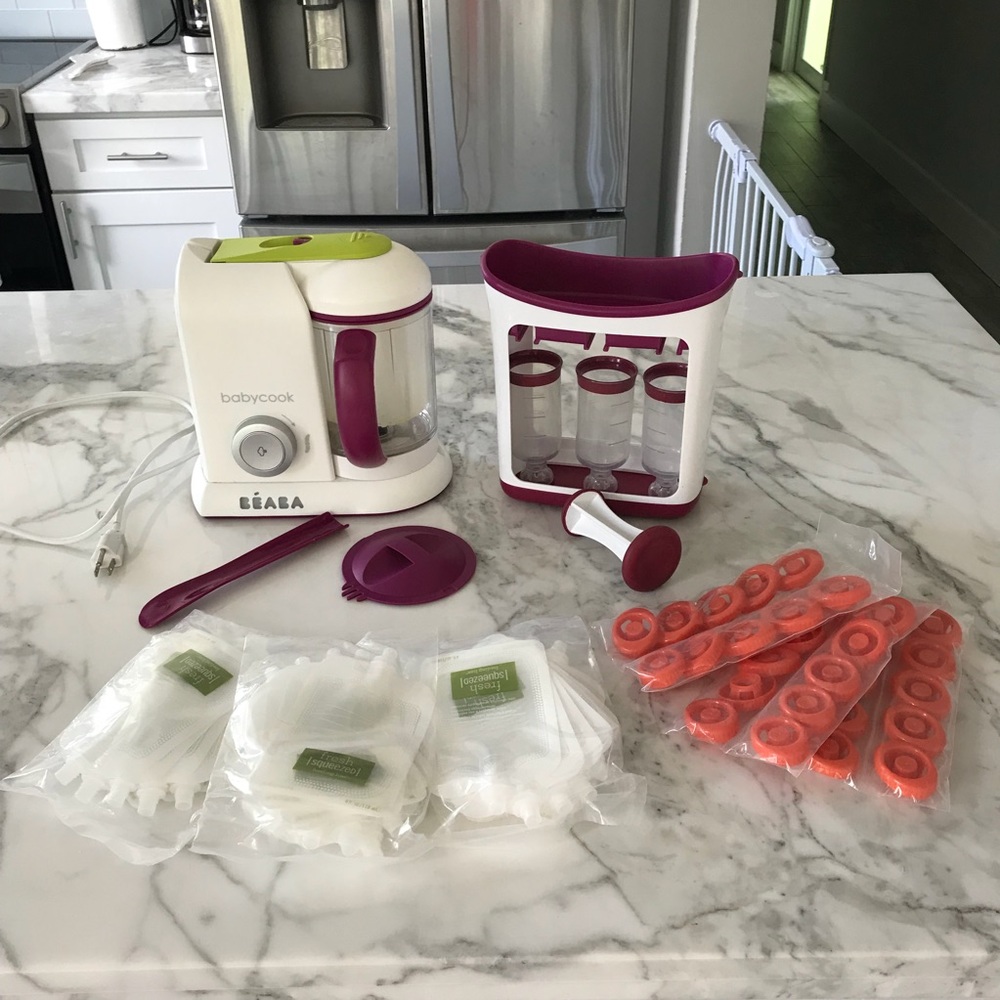 Beaba Babycook & Infantino Squeeze Station